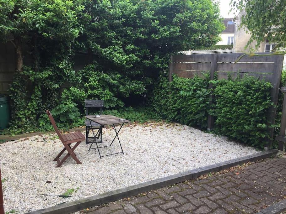 Gite Le 11 Le Merlerault Exteriér fotografie