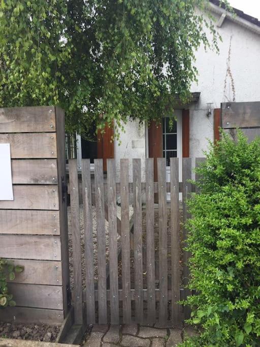 Gite Le 11 Le Merlerault Exteriér fotografie